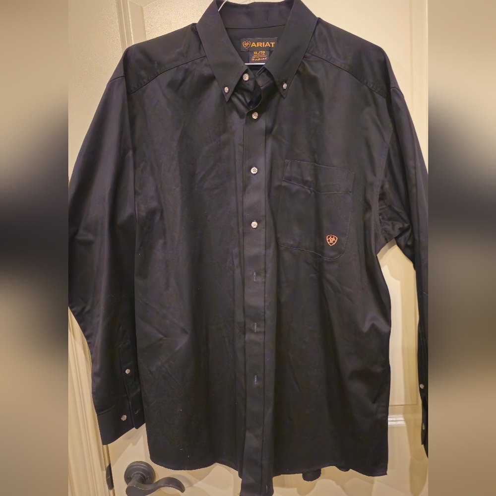 Ariat Button Down Dress shirt